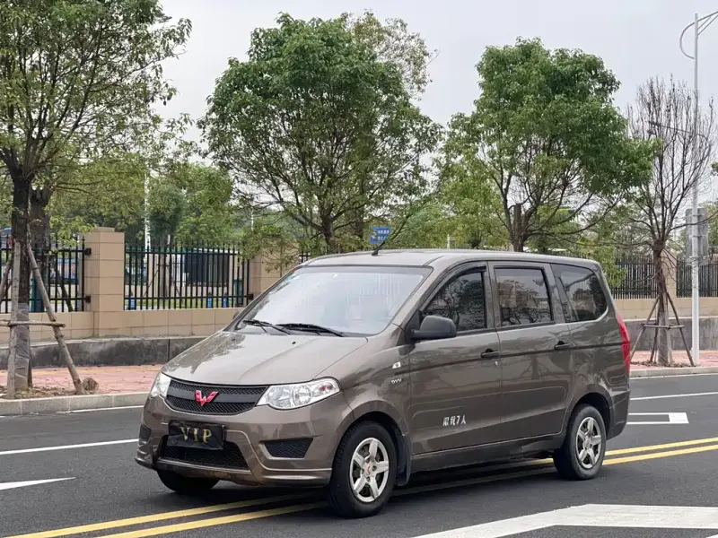 Wuling Hongguang, 2016