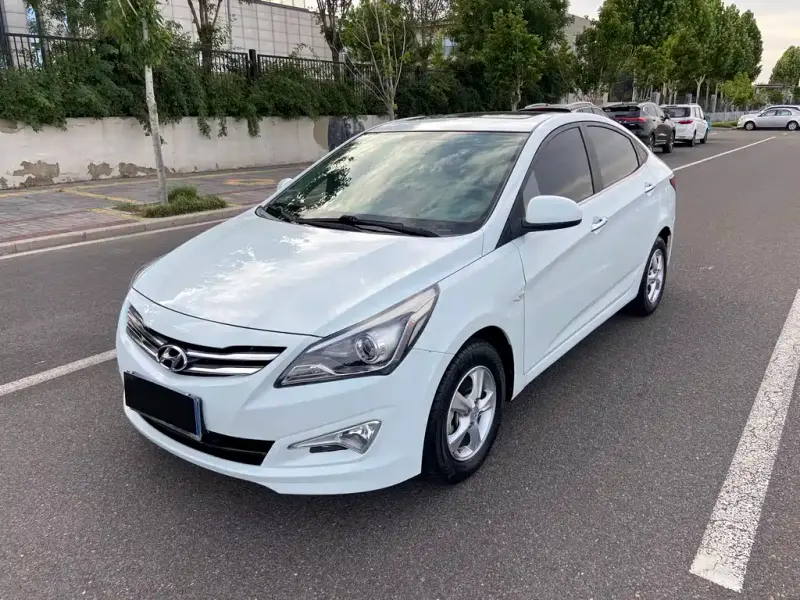 Hyundai Verna, 2016