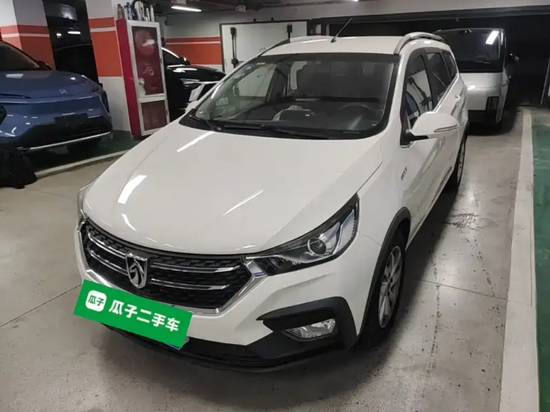 Baojun 310W, 2019