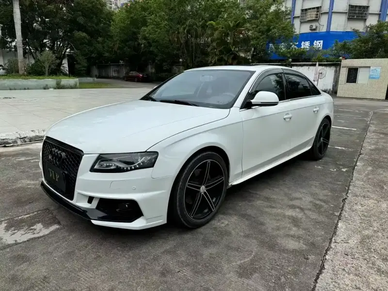 Audi A4L, 2011