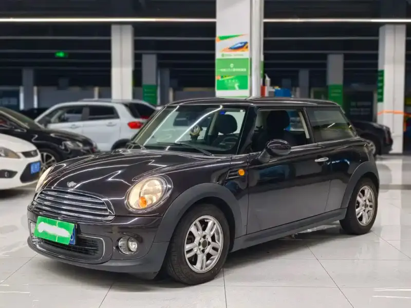 MINI Mini, 2013