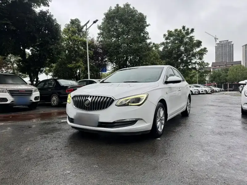 Buick Excelle, 2017