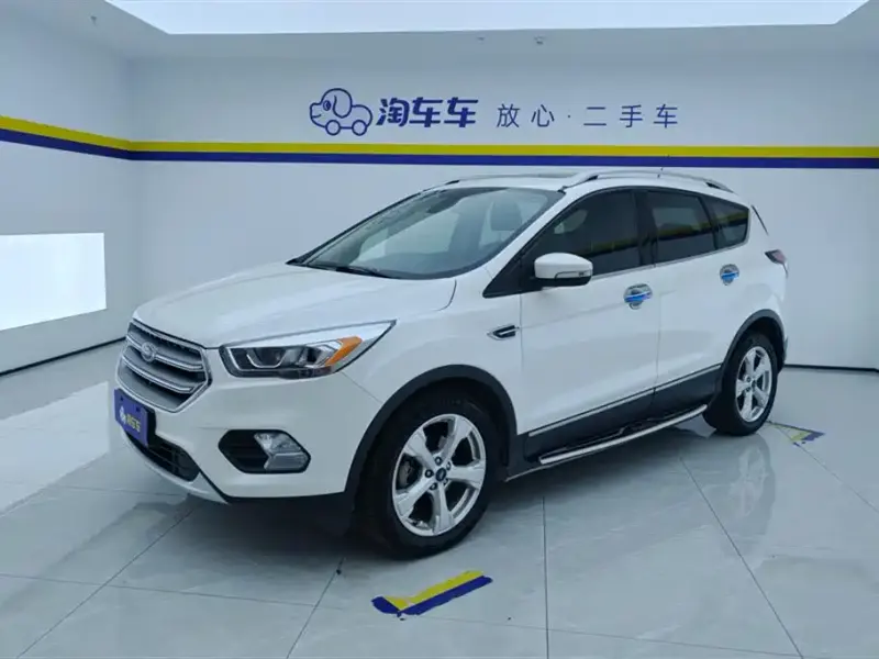 Ford Kuga, 2017