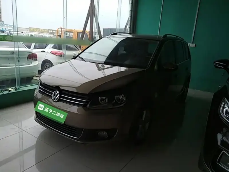 Volkswagen Touran, 2016