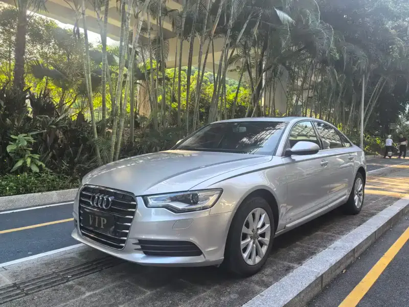 Audi A6L, 2013
