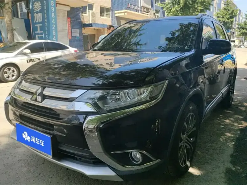 Mitsubishi Outlander, 2018