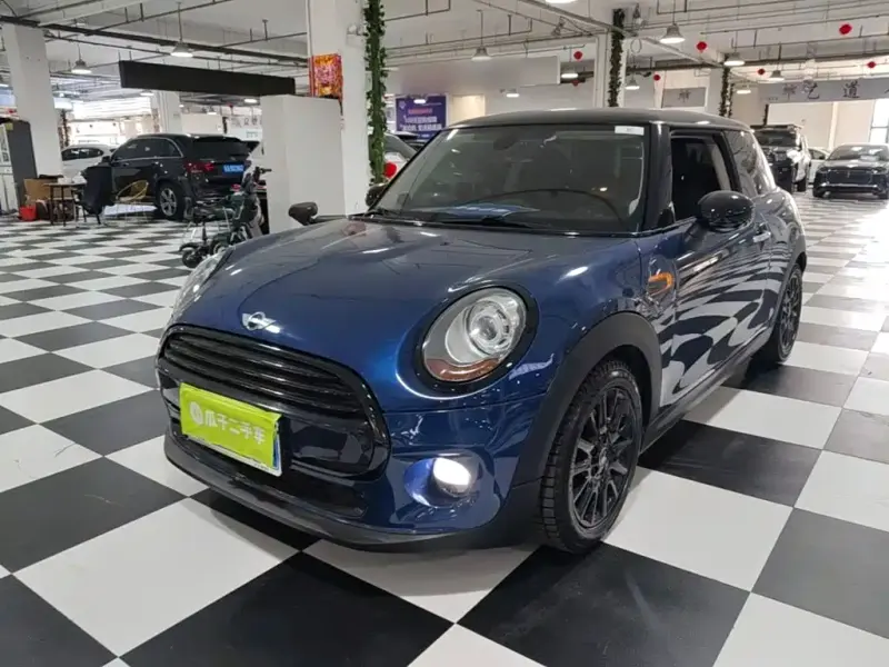 MINI Mini, 2016