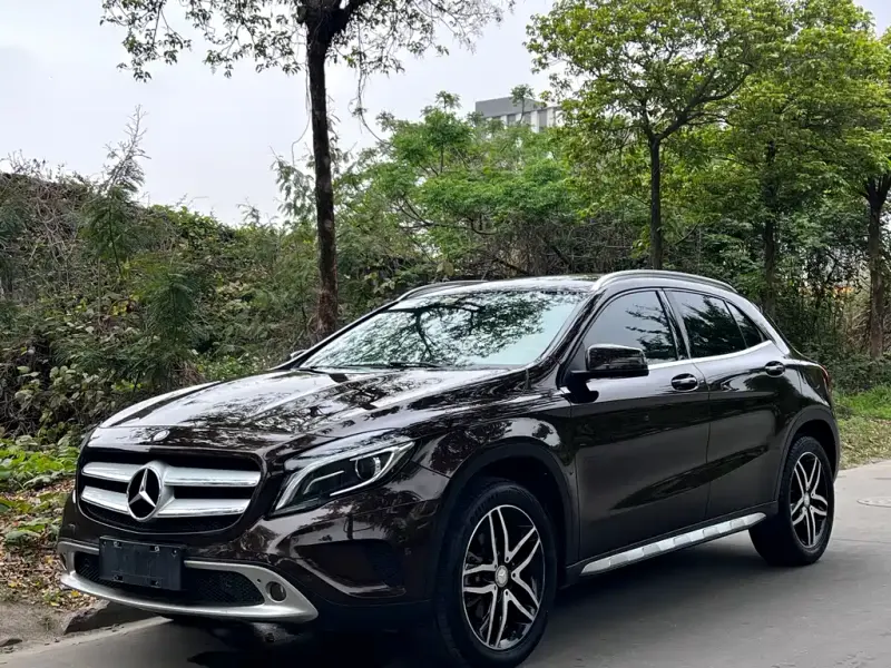 Mercedes-Benz GLA, 2016