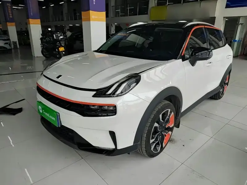 Lynk & Co 06, 2022