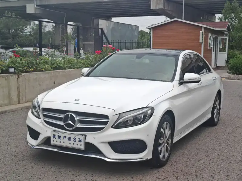 Mercedes-Benz C-Class, 2015