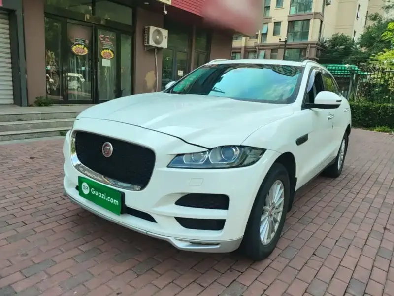 Jaguar F-PACE, 2018