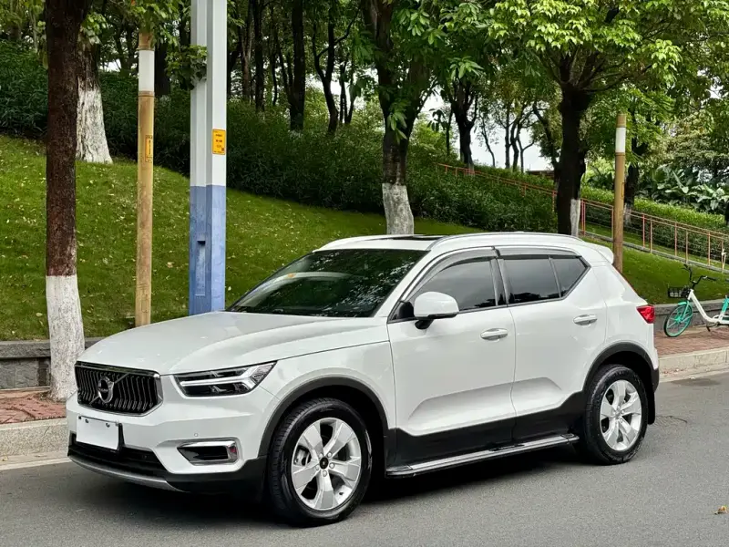 Volvo XC40, 2021