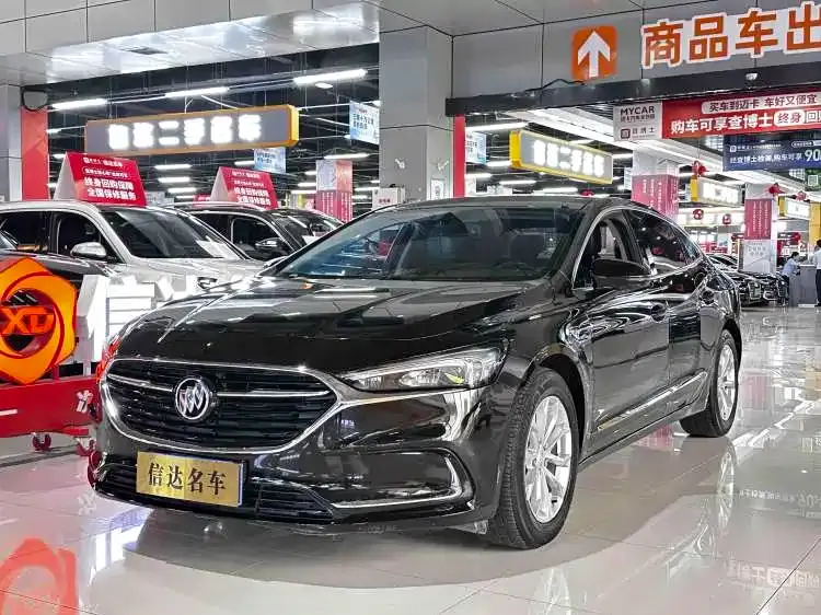 Buick LaCrosse, 2022