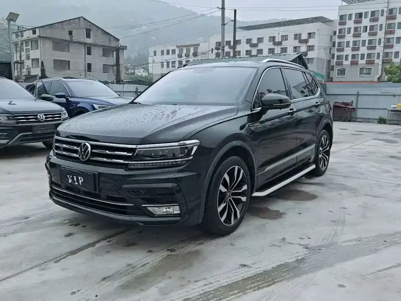 Volkswagen Tiguan L, 2021