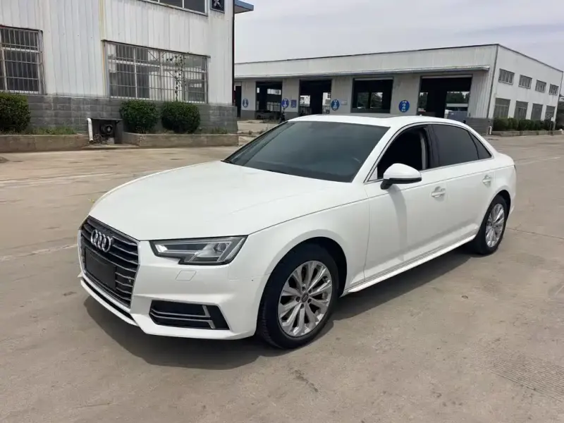 Audi A4L, 2019