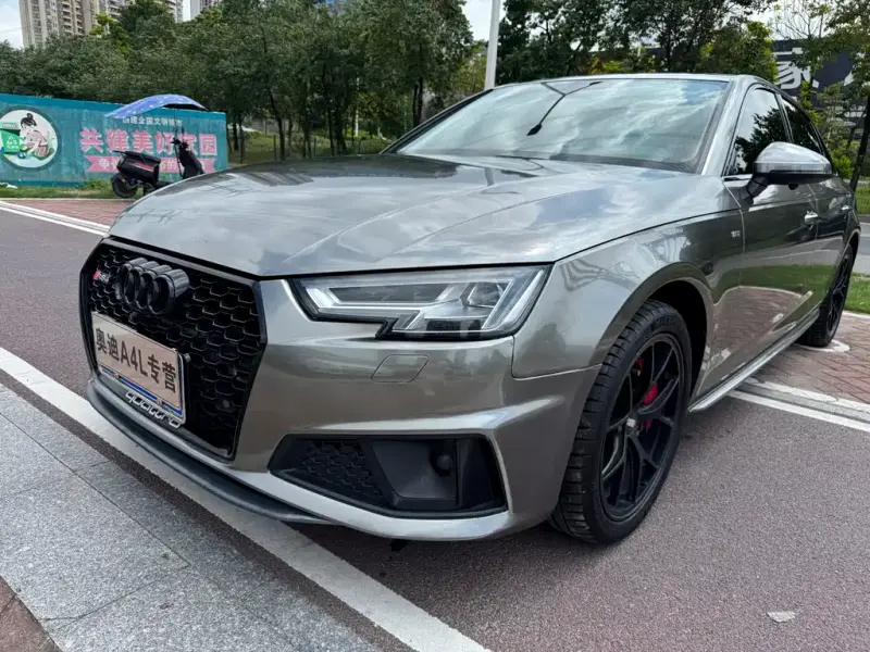 Audi A4L, 2019