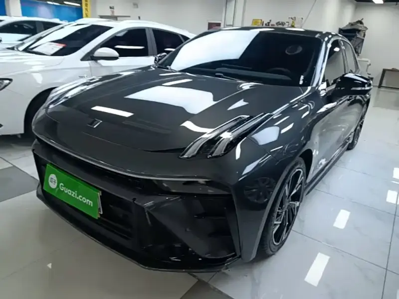 Lynk & Co 03, 2025