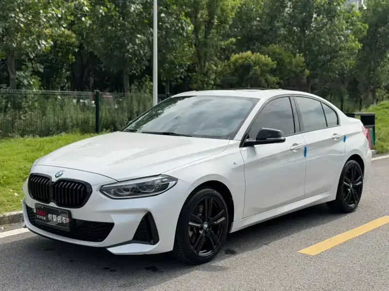 BMW 1 Series, 2023
