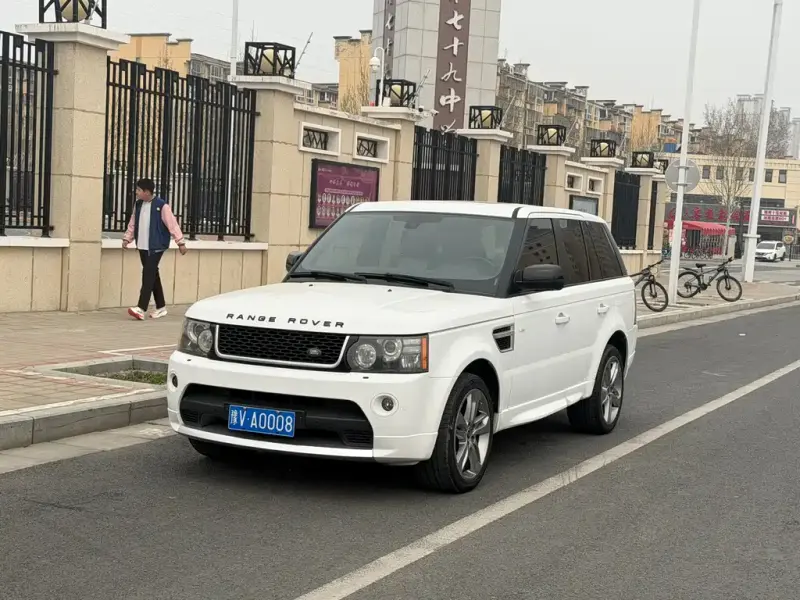 Land Rover Sport, 2013