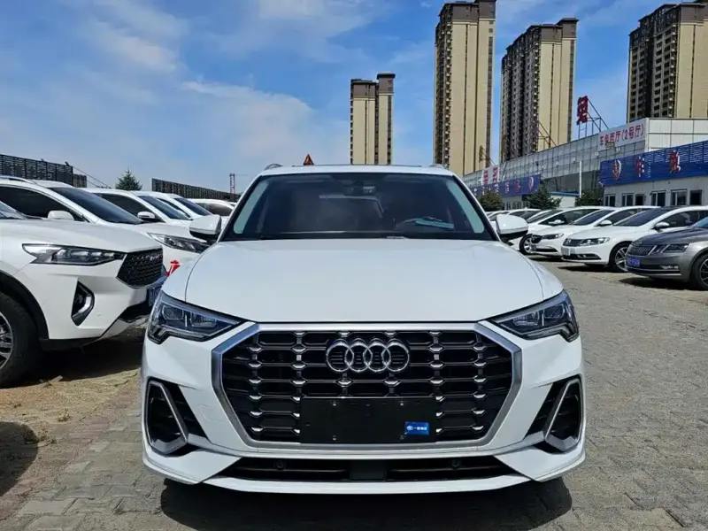 Audi Q3, 2020