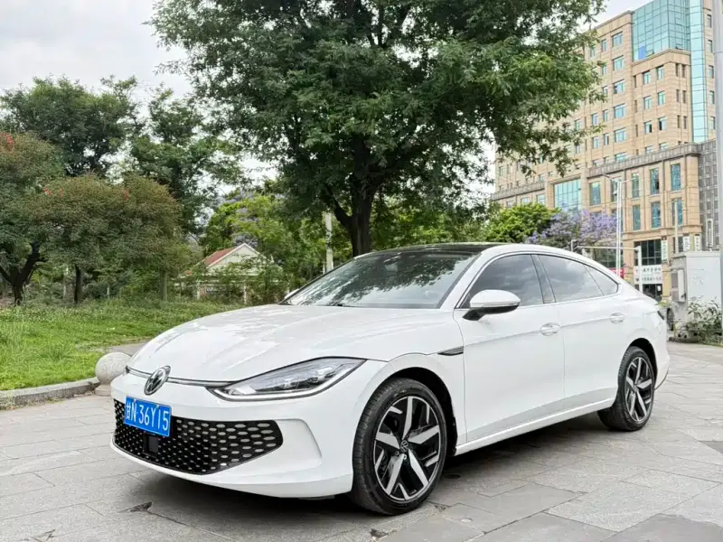 Volkswagen Lamando, 2023