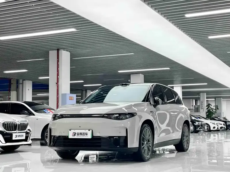 Leapmotor C10, 2025