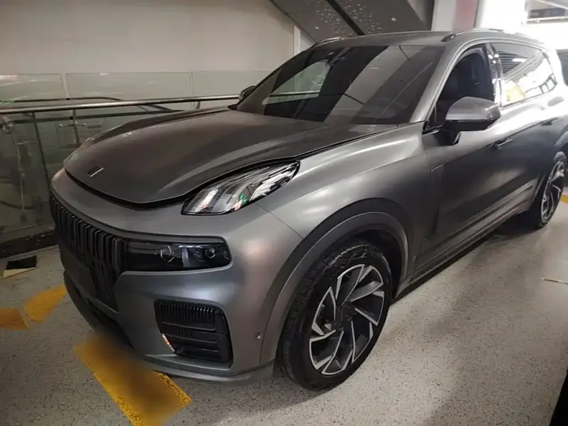 Lynk & Co 09, 2022