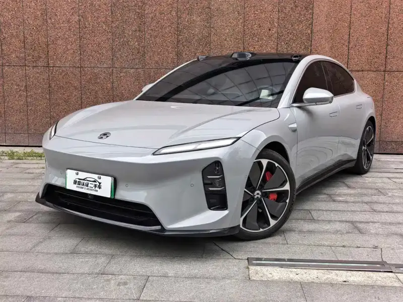 NIO ET5, 2025