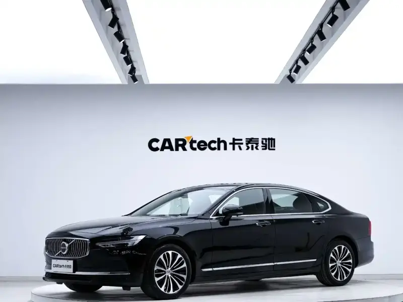Volvo S90, 2023