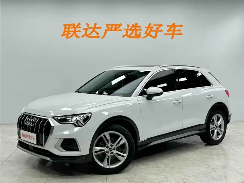 Audi Q3, 2022