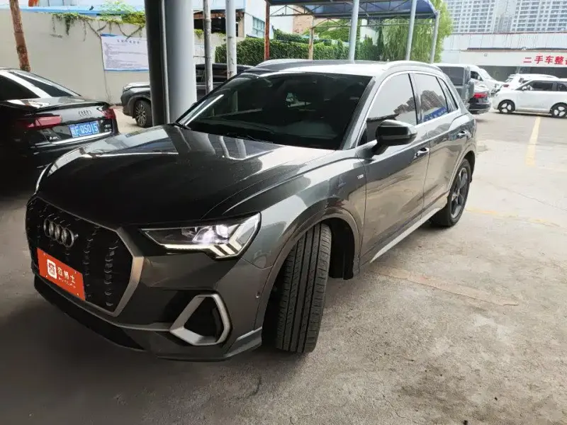 Audi Q3, 2022