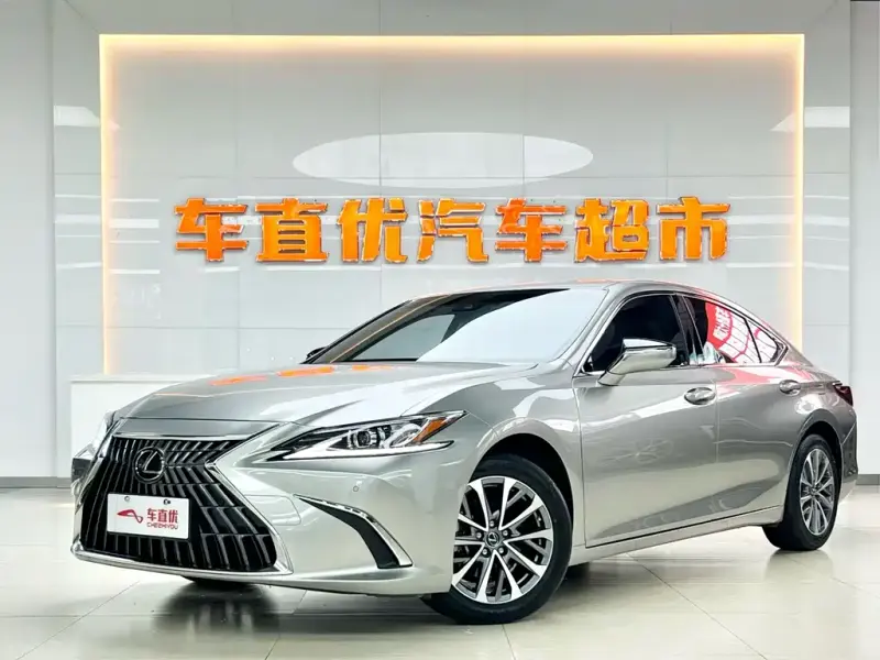 Lexus ES, 2024