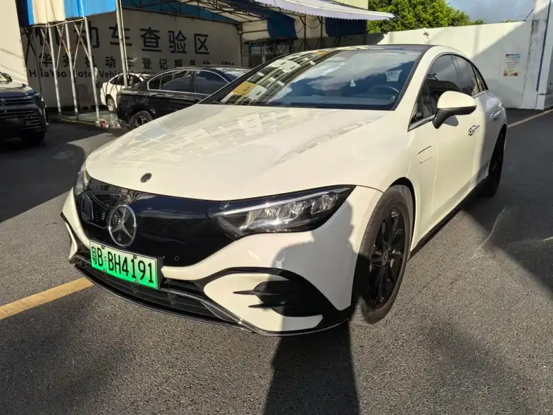 Mercedes-Benz EQE, 2024
