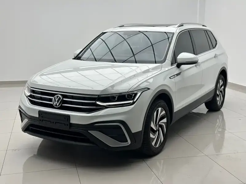 Volkswagen Tiguan L, 2023