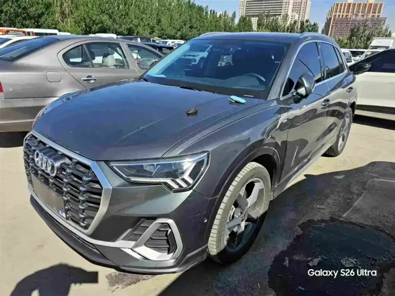 Audi Q3, 2022