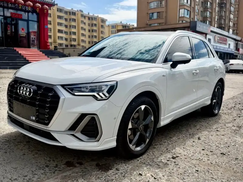 Audi Q3, 2023