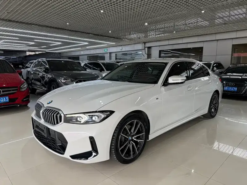 BMW 3 Series, 2023
