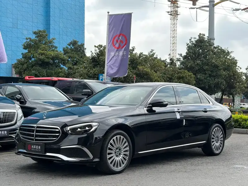Mercedes-Benz E-Class, 2022