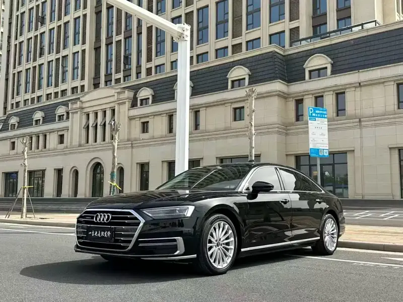Audi A8, 2021