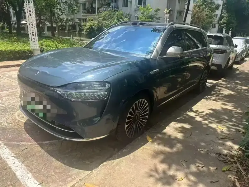 AITO M9, 2025