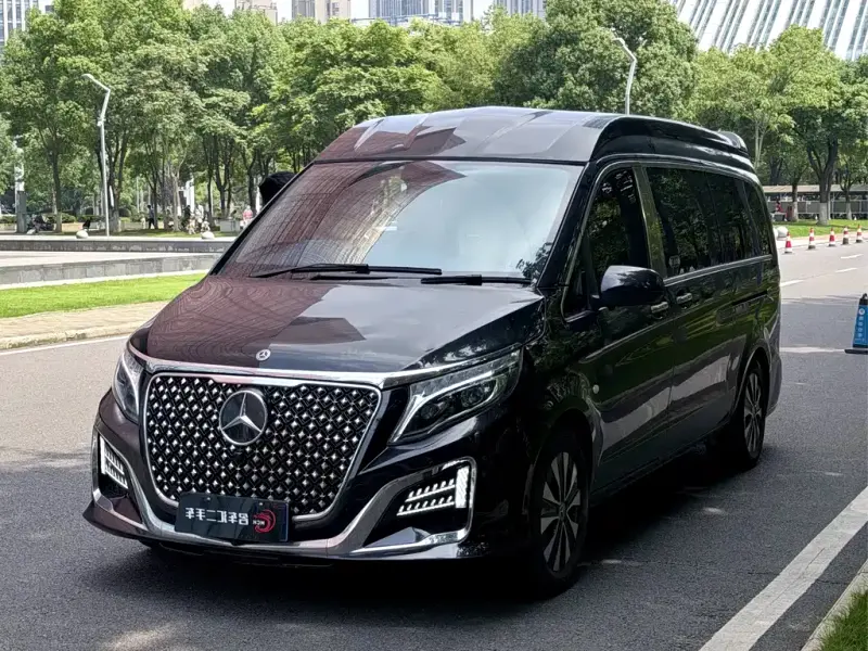 Mercedes-Benz Vito, 2025