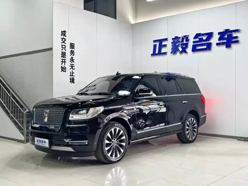 Lincoln Navigator, 2019