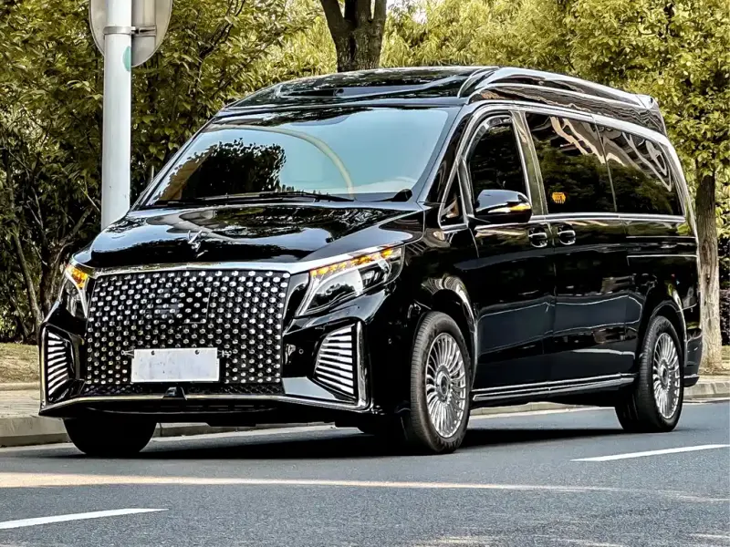 Mercedes-Benz V-Class, 2024