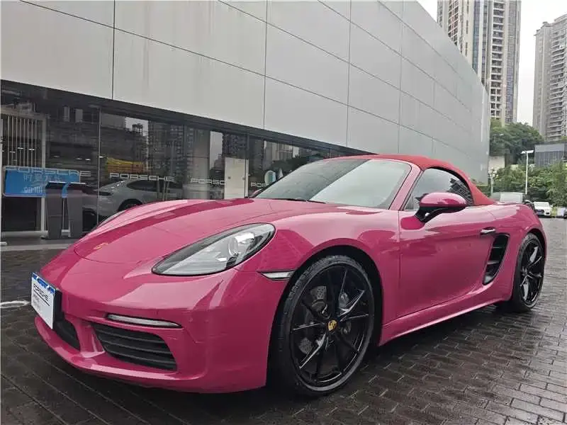 Porsche 718, 2024