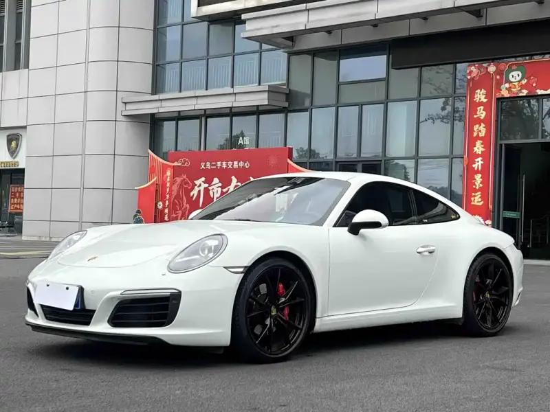 Porsche 911, 2018