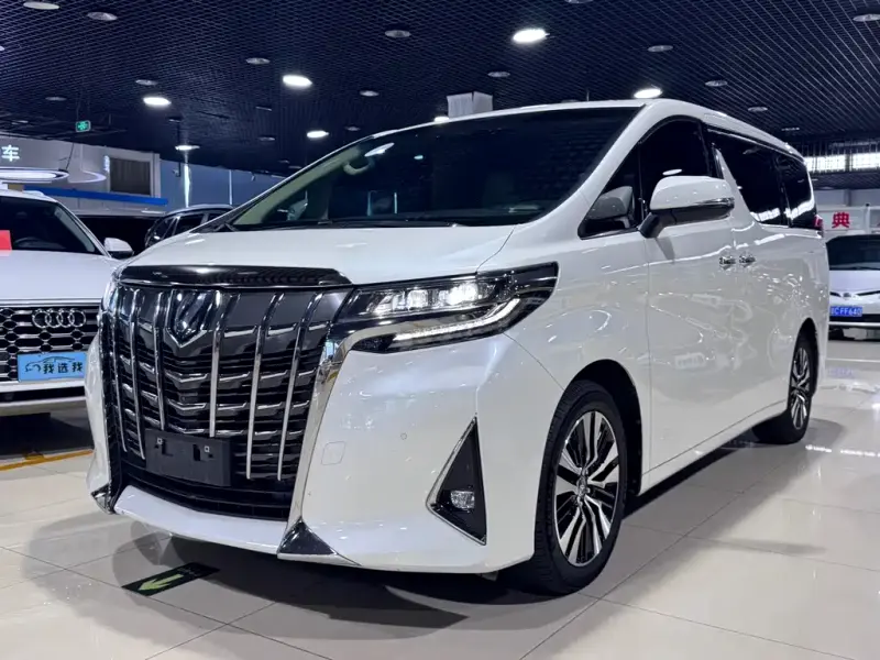 Toyota Alphard, 2022