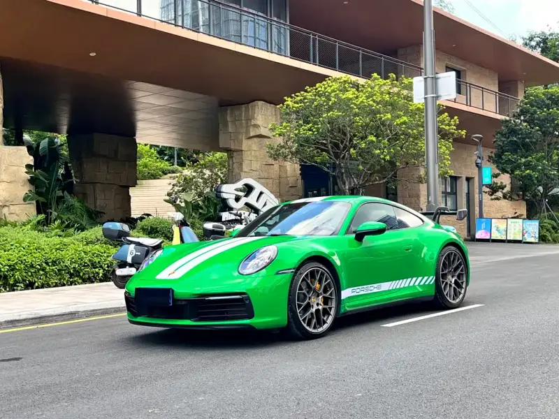 Porsche 911, 2022