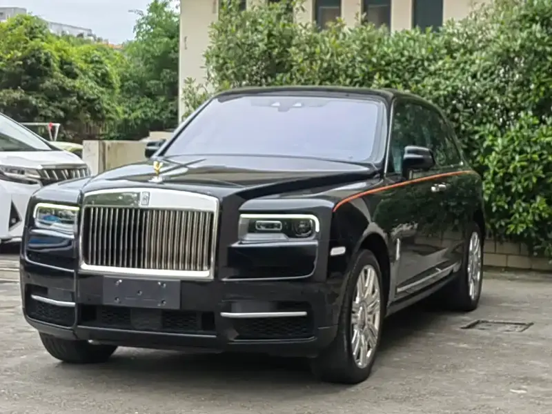 Rolls-Royce Cullinan, 2021