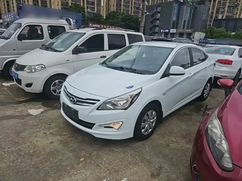 Hyundai Verna, 2016