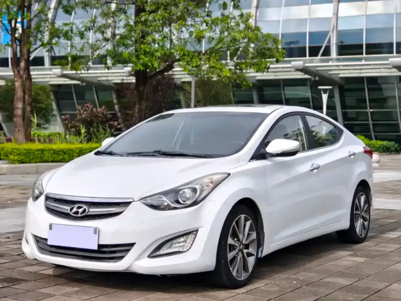 Hyundai Elantra Langdong, 2016